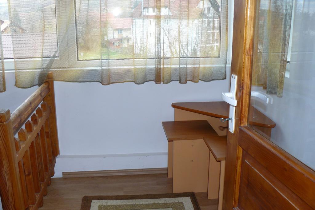 Pensiunea Vladut Bran  Room photo