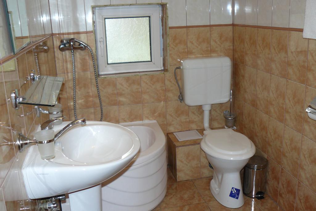 Pensiunea Vladut Bran  Room photo